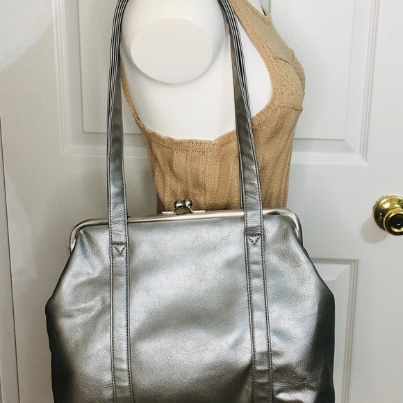 Large Gray/Pewter Metal Framed Purse - Picture 2 of 4